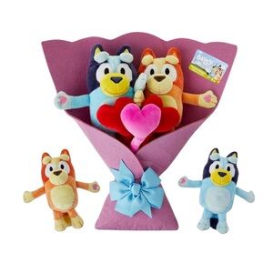 Bluey And Bingo Valentine Plush Bouquet